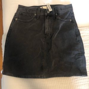 Madewell skirt. Brand new size small